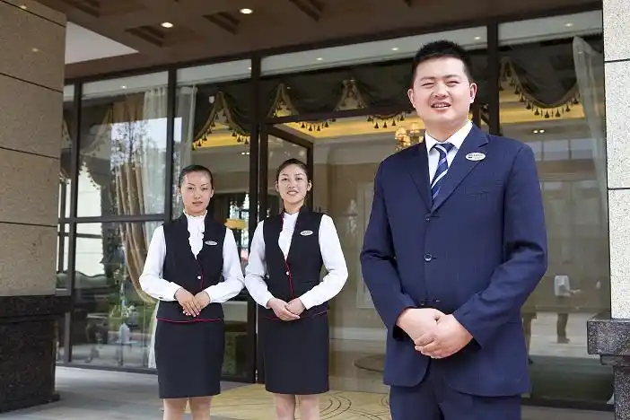 大理石加工师傅工资